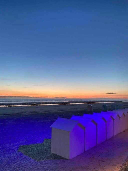Studio Entre Mer Et Dunes Avec Balcon Vue Laterale Mer 50M Plage Pour 3 Pers Wifi Menage Compris Fort-Mahon-Plage Exteriér fotografie